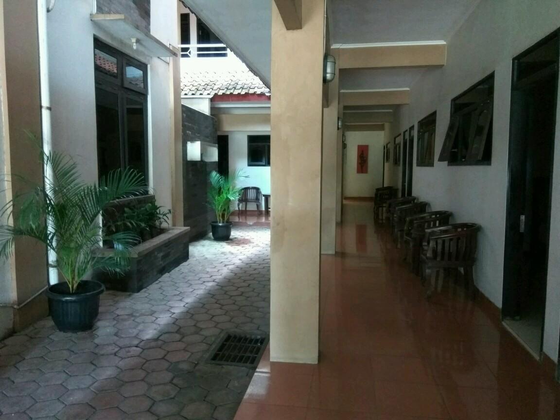 Graha Hotel Sragen Zewnętrze zdjęcie